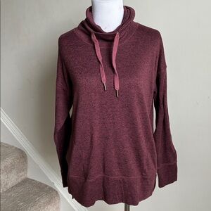 Old Navy Pullover Top. (14)